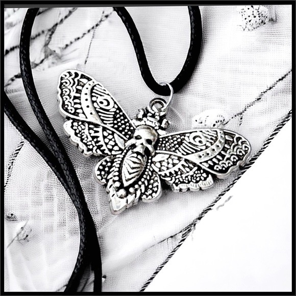Fashion Jewelry Jewelry - 5 For $25💫Mothra Pendant